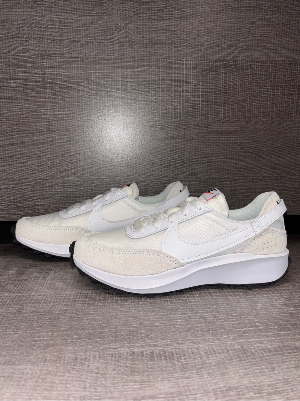 Women's Nike Waffle Debut Shoes DH9523 (White) - Size 5.5